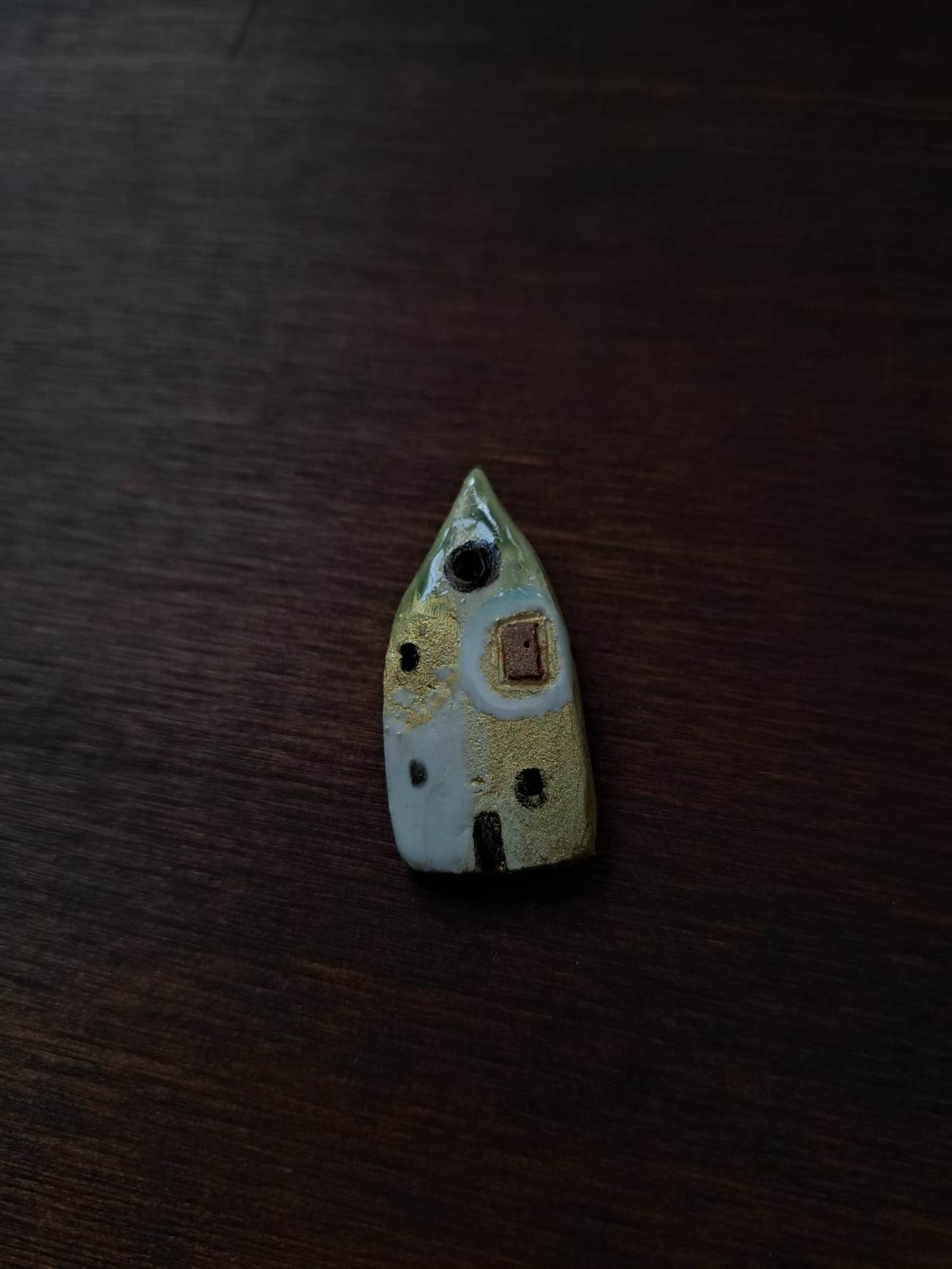 Ceramic Brooch / Locked In Your World 自分の世界に閉じ籠って