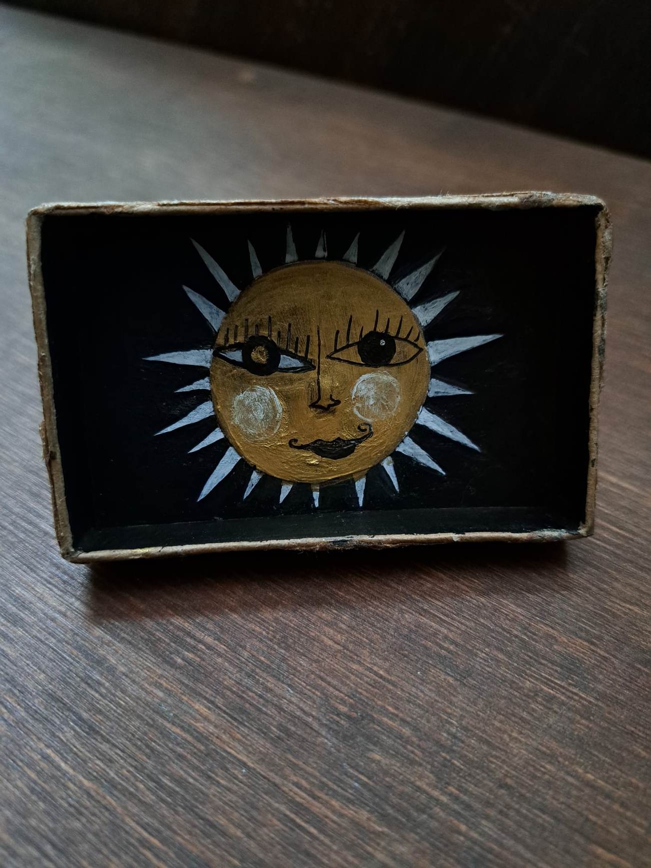 Ceramic Brooch / Come Inside The Living 生命の中へお入りください