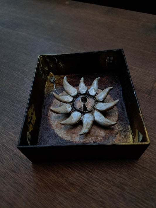 Ceramic Brooch / This Is Your Home ここがあなたのお家です