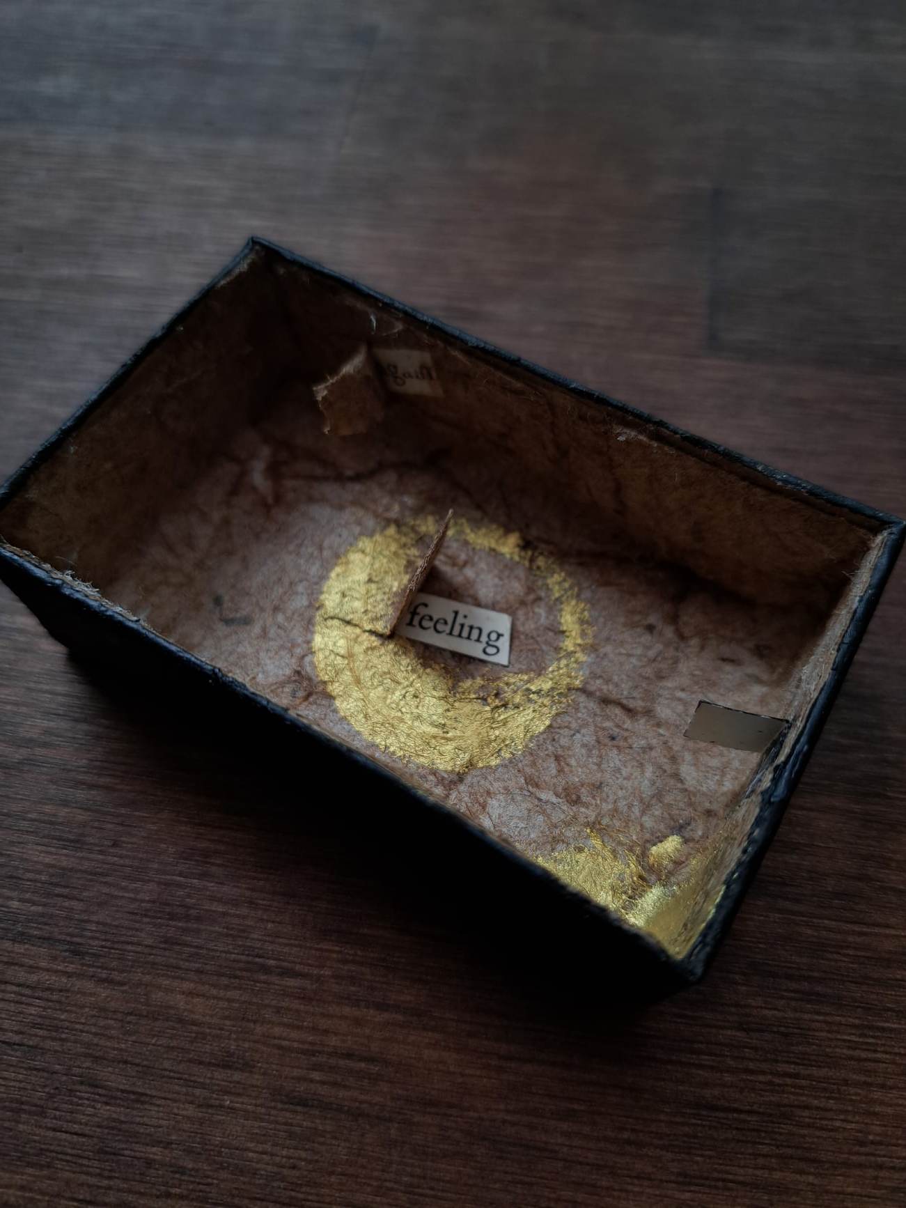 Ceramic Brooch / The Sun Appears In The Dark 闇の中に太陽が現われる