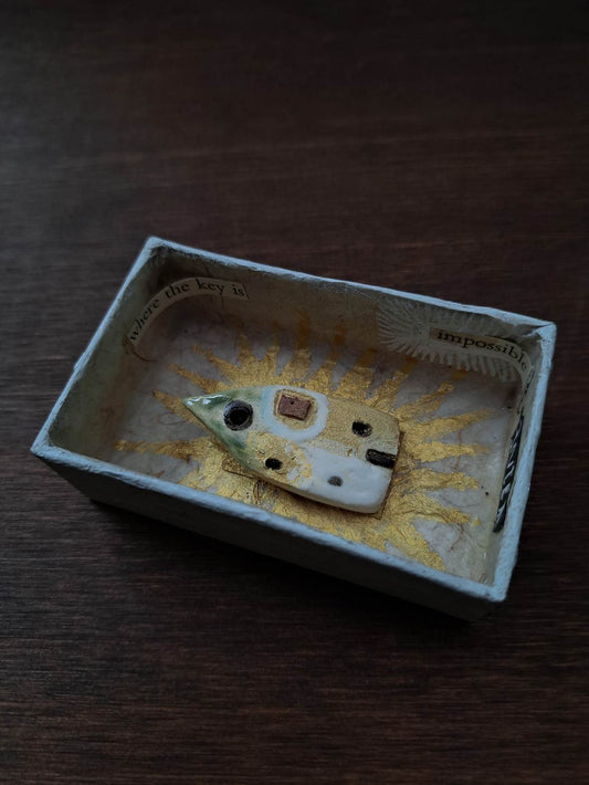 Ceramic Brooch / Locked In Your World 自分の世界に閉じ籠って