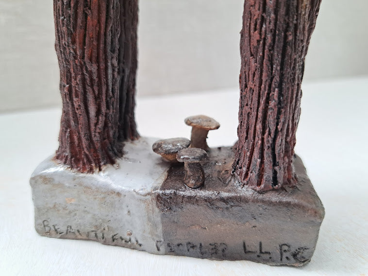 Ceramic Sculpture / Beautiful People_White Deer Guides You ビューティフルピープル_白鹿があなたを導く