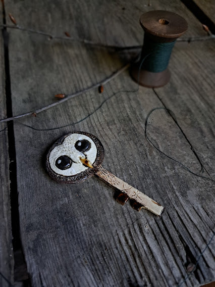 Ceramic Brooch / The Night Is The Door
