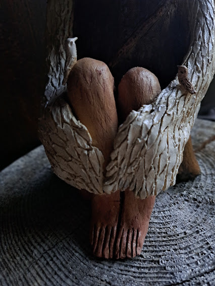 Ceramic Sculpture / The Whispering Bird ささやき鳥