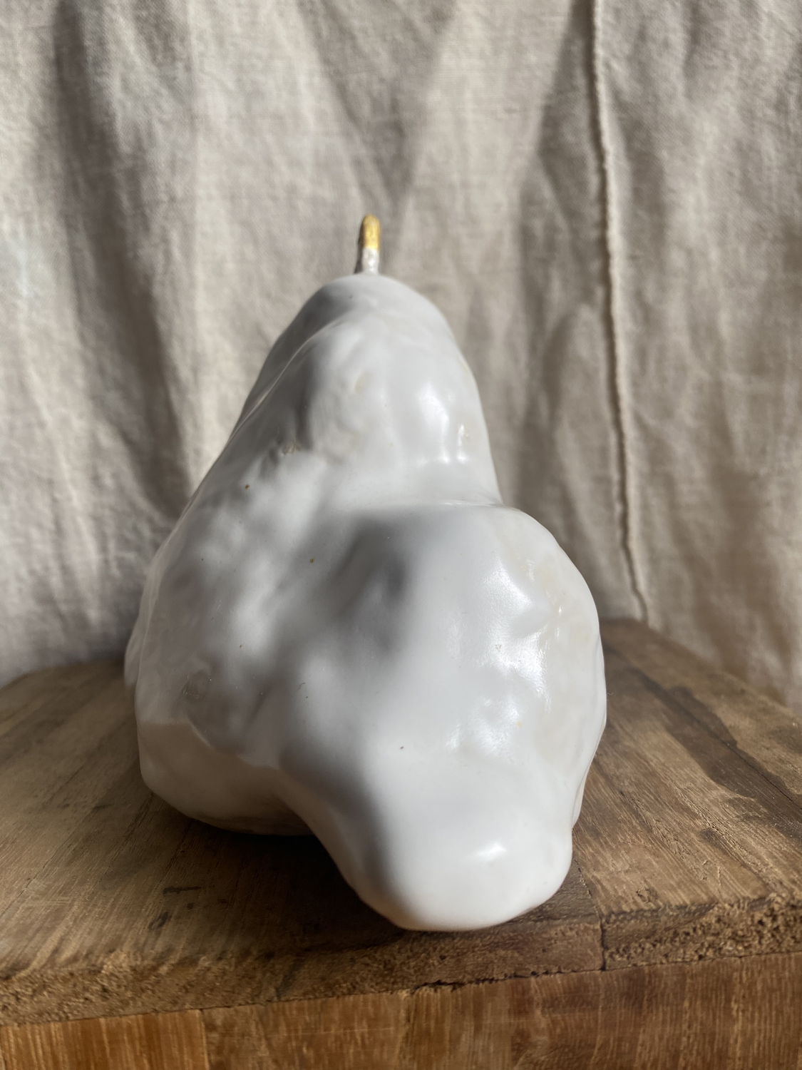 Ceramic Sculpture / Hiding in the Cloud 雲に隠れて