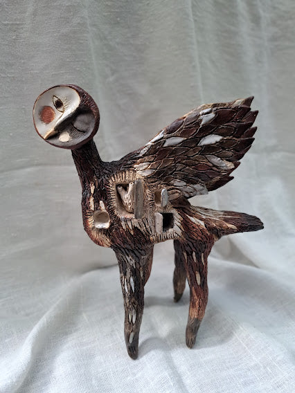 Ceramic Sculpture / Let's Fly With The Stars  星と一緒に飛びましょう（2024年新制作展35キューブ部門入選作品）
