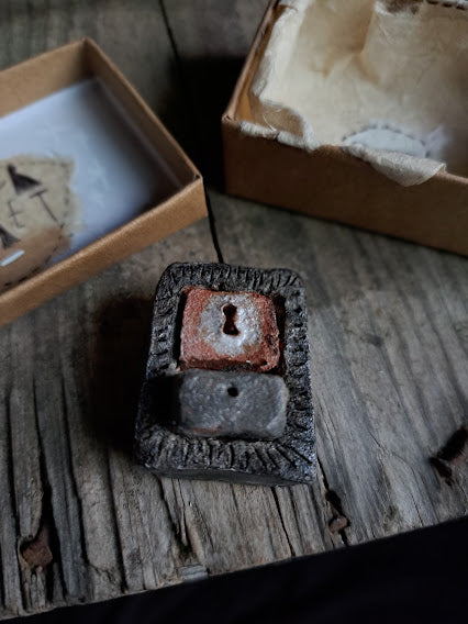 Ceramic Brooch / Your Secret